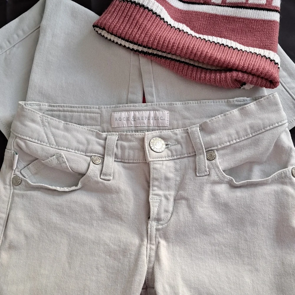 ROCK REPUBLIC SKINNY JEANS! - Picture 2 of 3